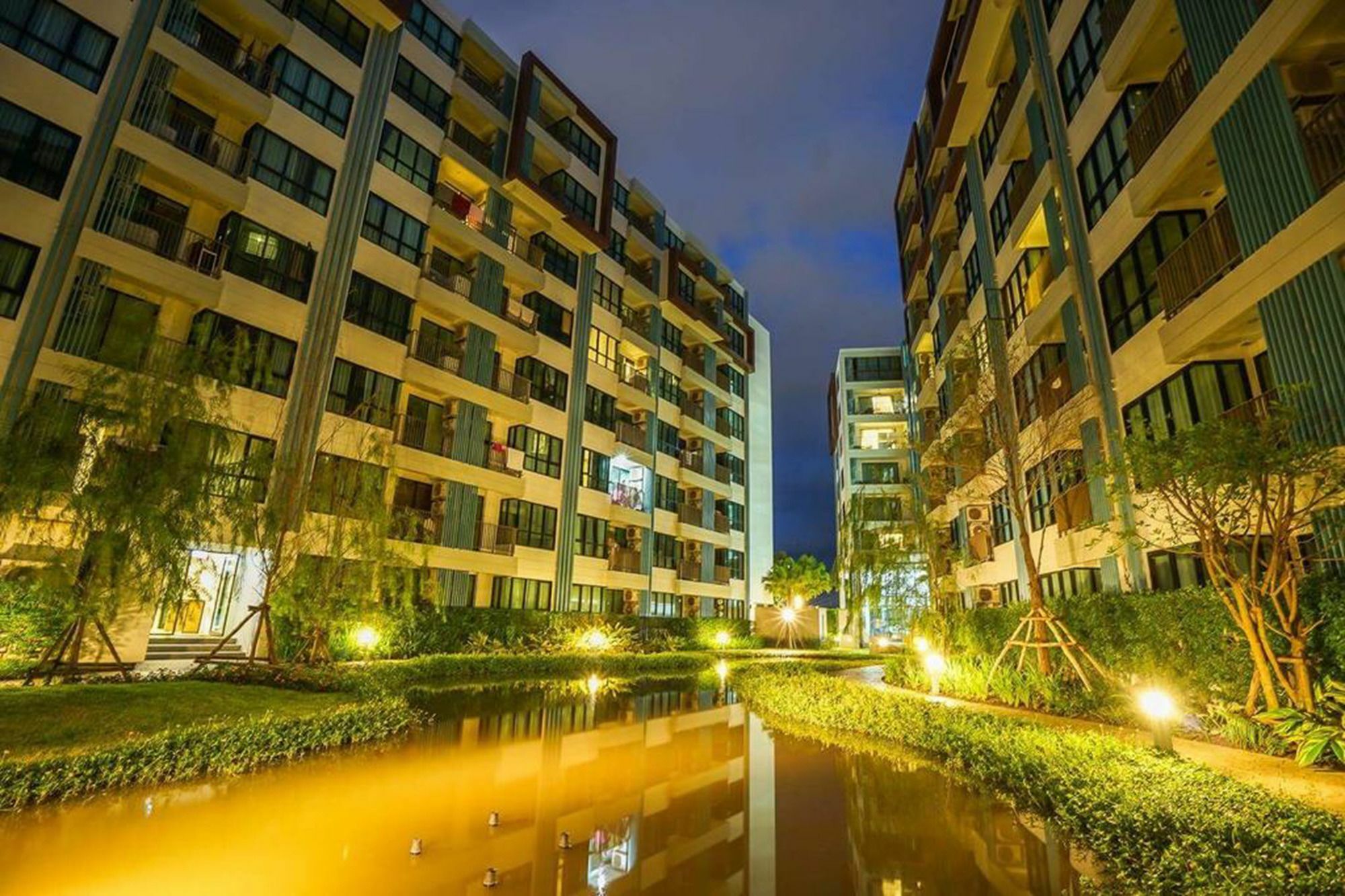 Centrio Nearby Central Phuket Esterno foto