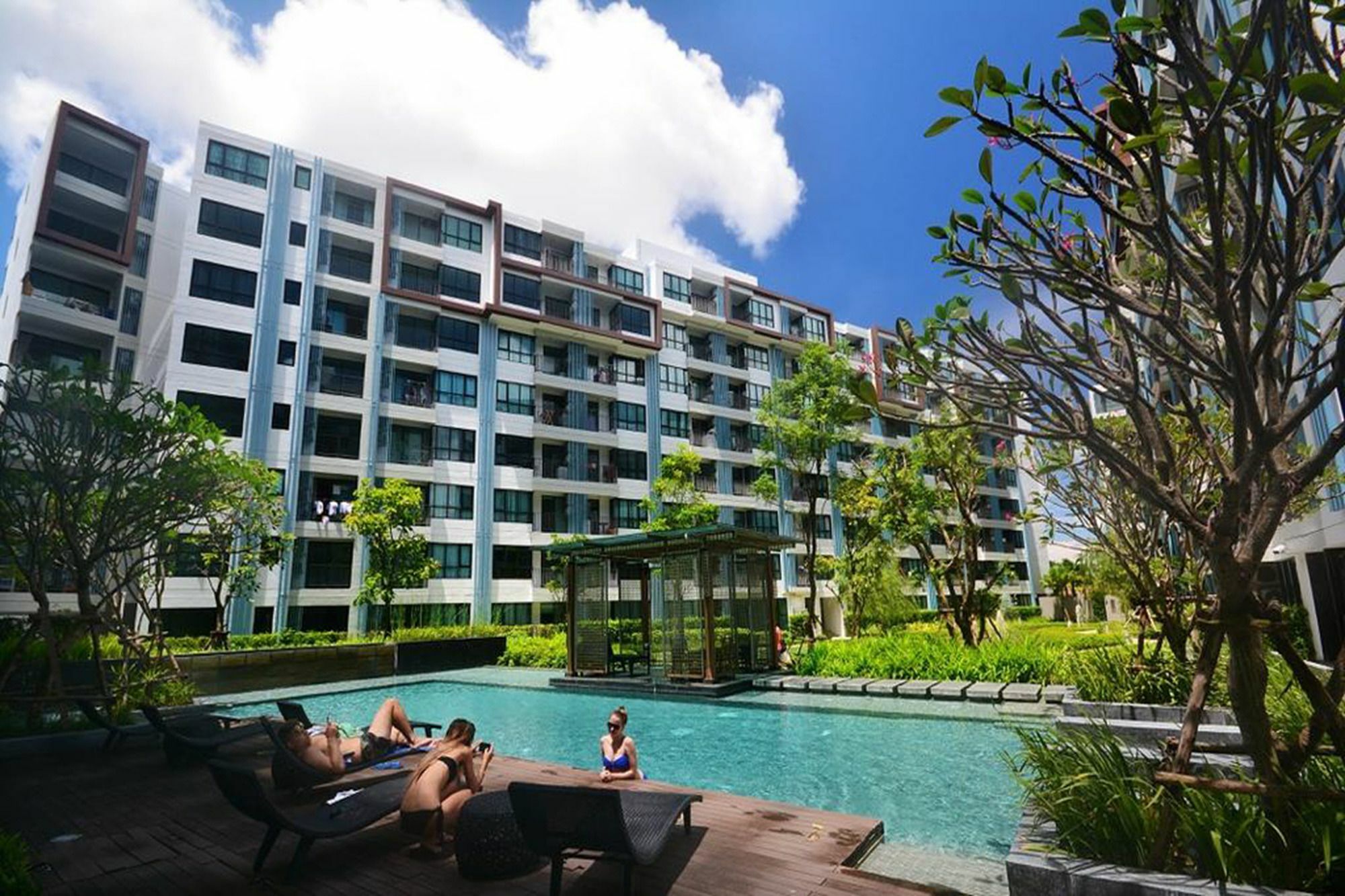 Centrio Nearby Central Phuket Esterno foto
